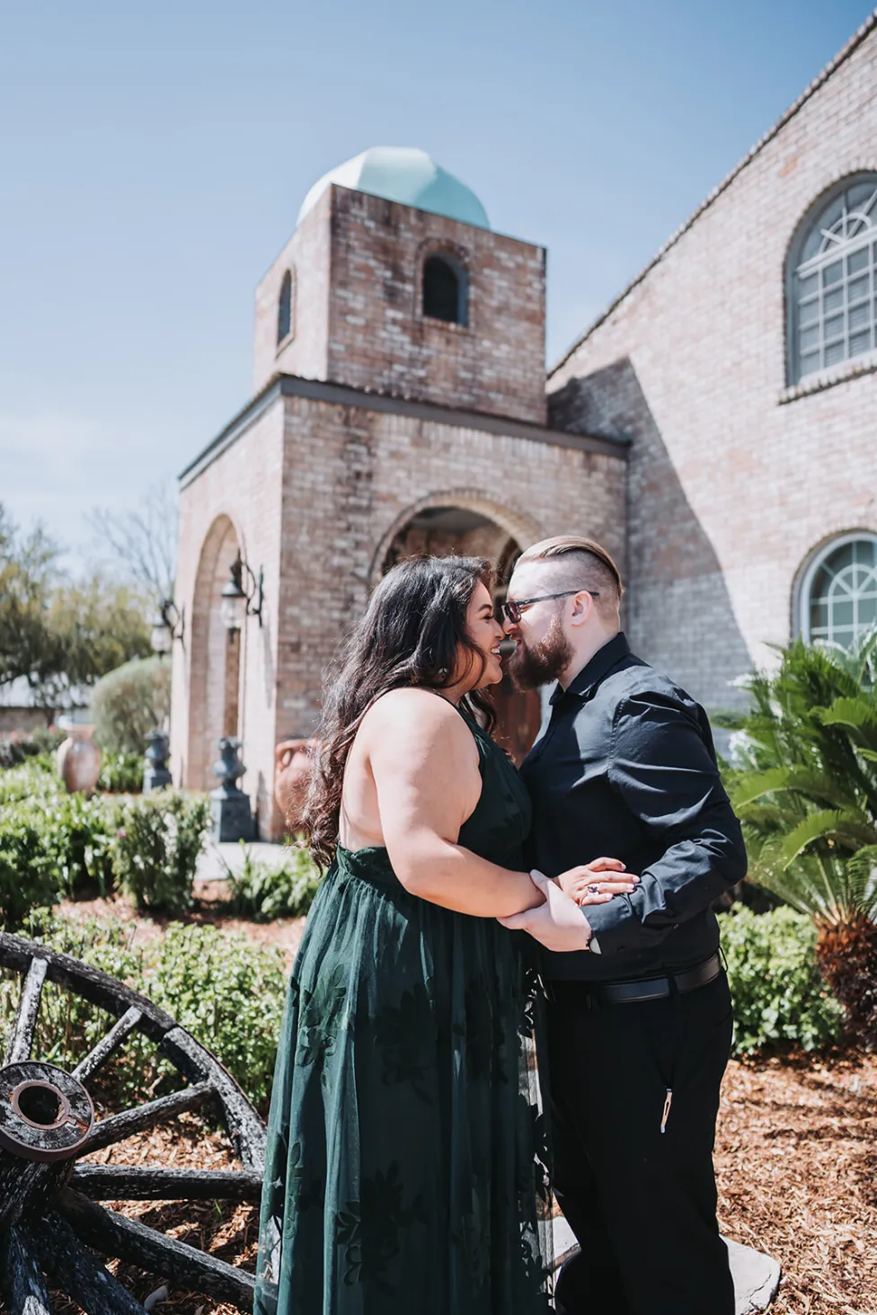 Wedding Couple at Old Mission in San Antonio Wedding Couple at Old Mission in San Antonio